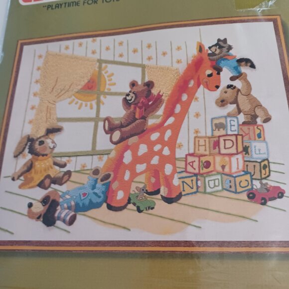 Sunset Stitchery Playtime For Toys Needlework Kit #2618 Vintage 14x18 - Picture 3 of 4